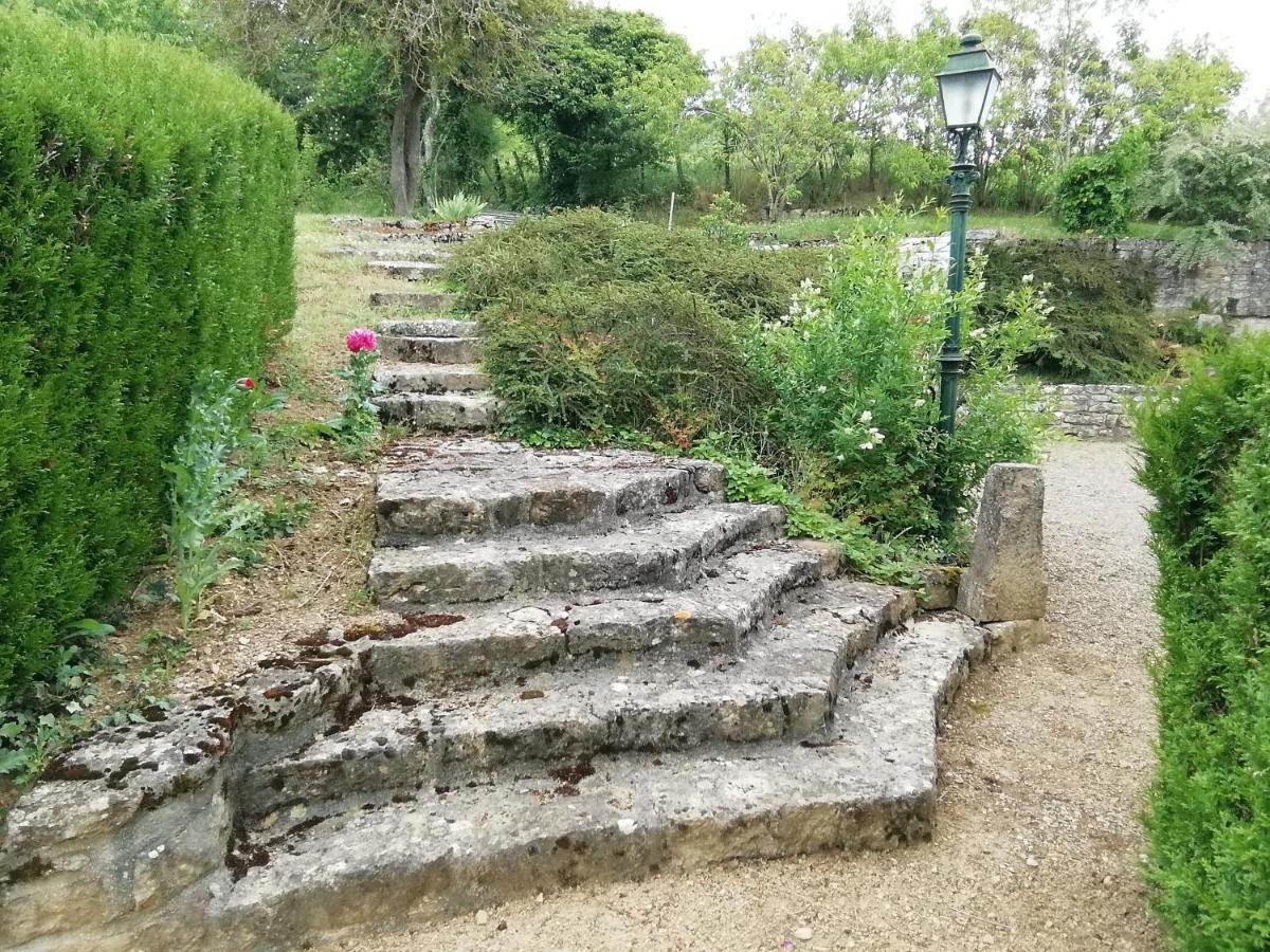 Gite Ancien Lavoir Viserny Bagian luar foto